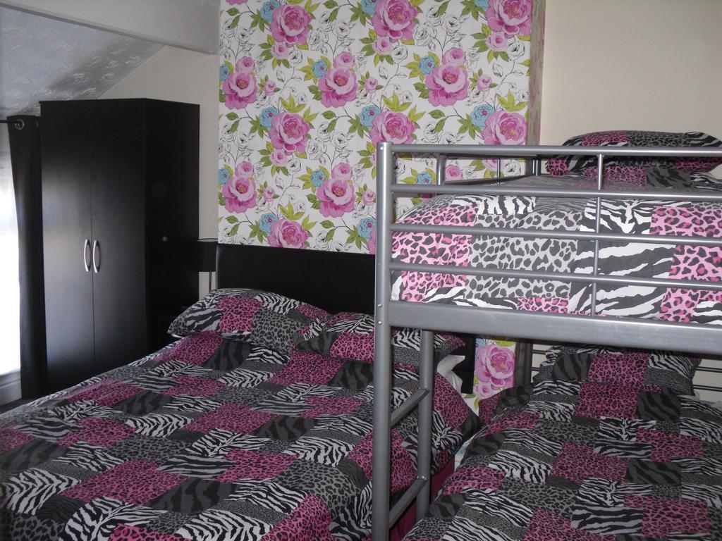 The Trentham Hotel Blackpool Bagian luar foto