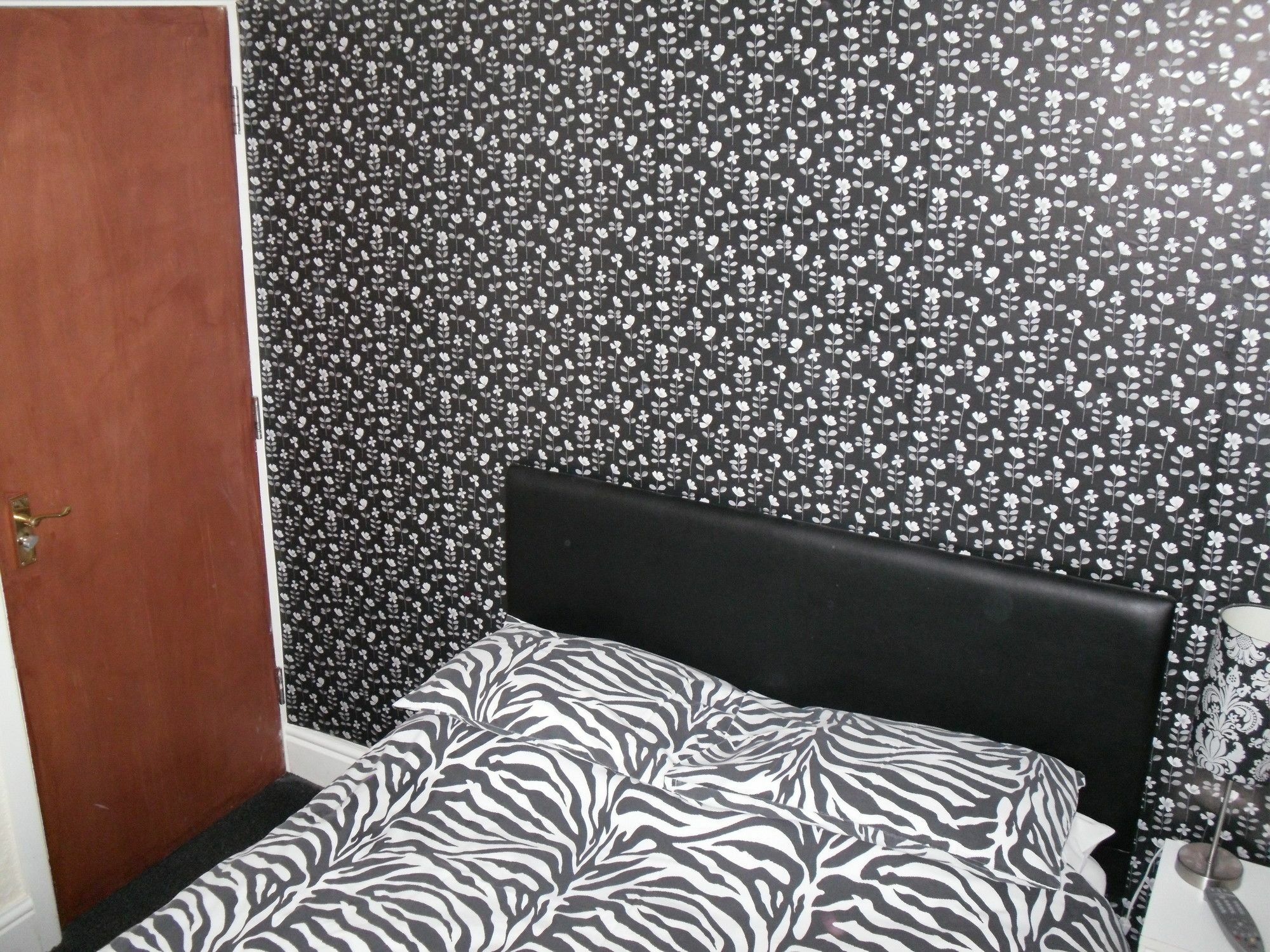 The Trentham Hotel Blackpool Bagian luar foto